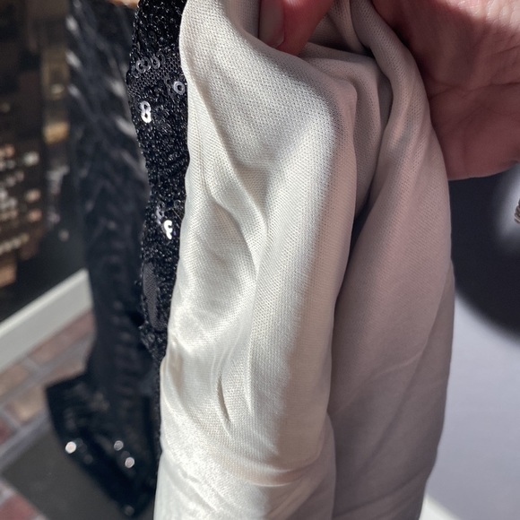 BEAUTIFUL!!- flare pants w mesh sequin design, cream lining, elastic waist - L - Picture 13 of 14